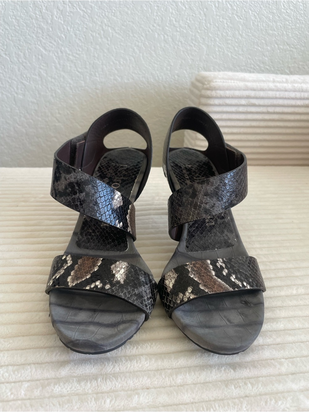 Pedro Garcia Snake-Print Slingback Kitten Heeled Sandals - Black & Brown